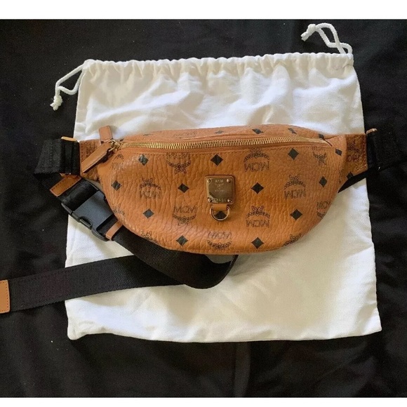 mcm fursten belt bag black